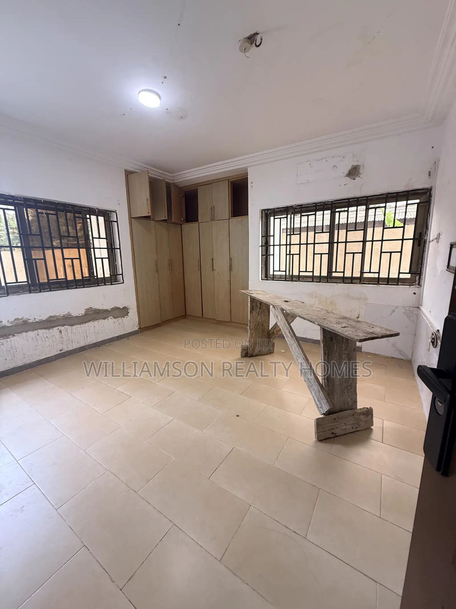 4bdrm Apartment in Hfc Estate Area, Spintex for rent