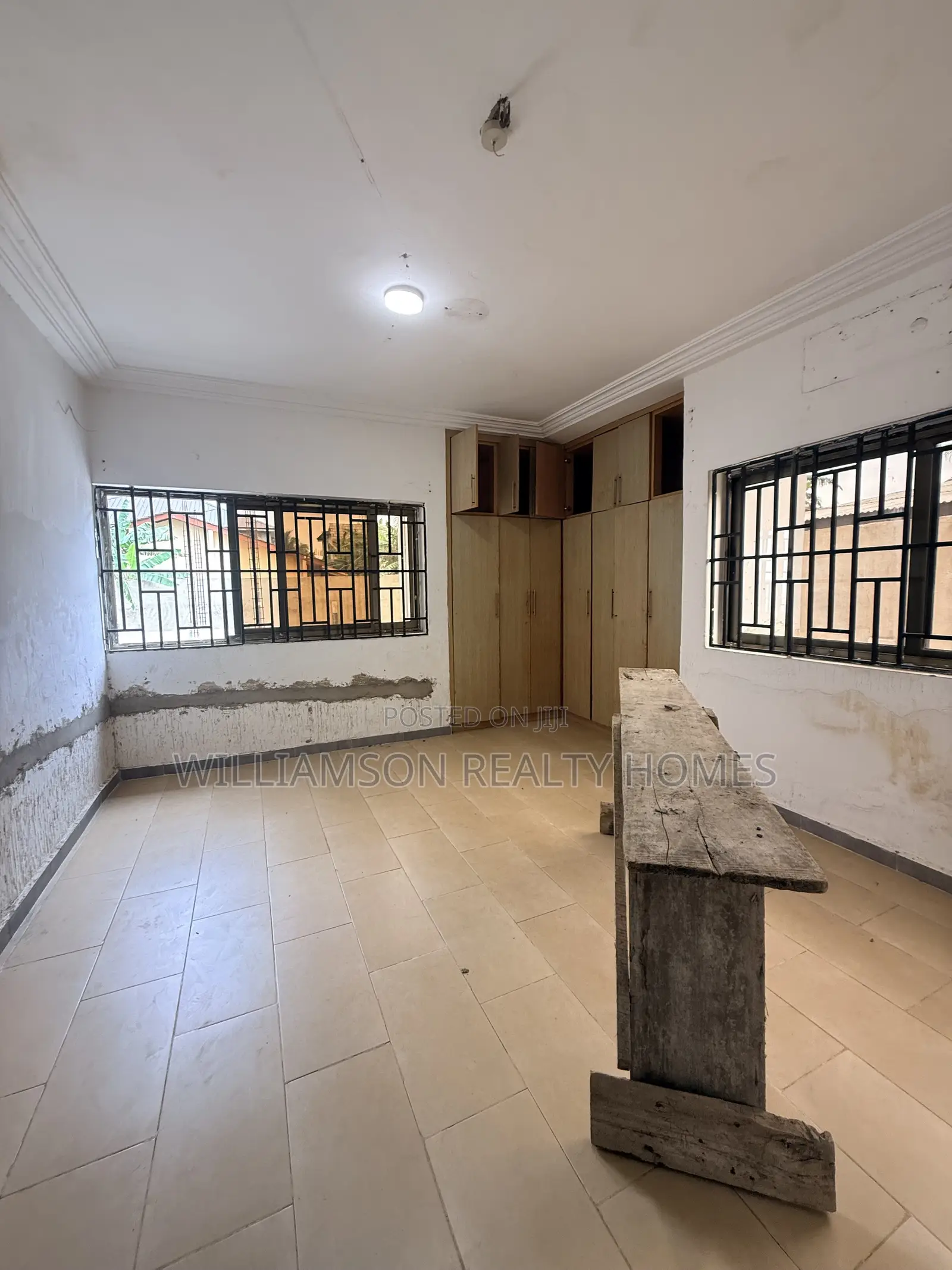 4bdrm Apartment in Hfc Estate Area, Spintex for rent
