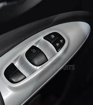 Nissan Juke 2014 Power Window Switch