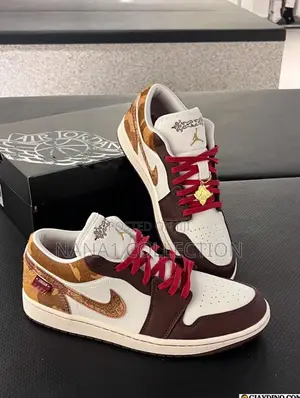 Nike Air Jordan 1 Low SE ‘Year of the Horse Sneakers