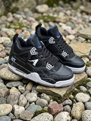Air Jordan 4 Retro Custom / Alrernate MotorSport