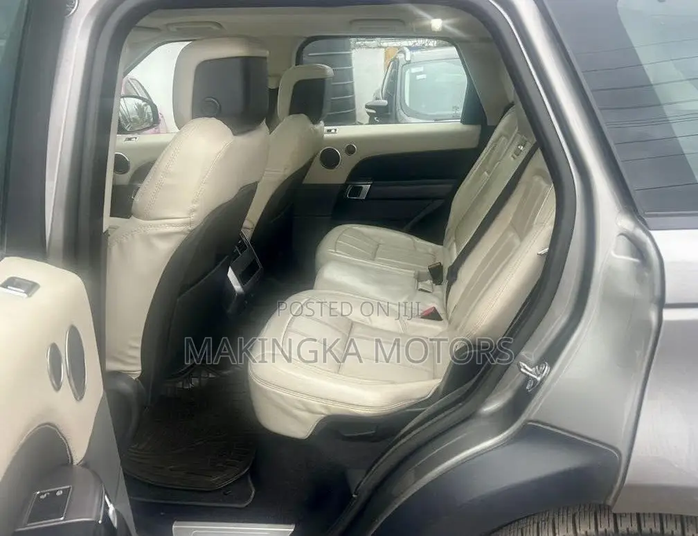 Land Rover Range Rover Sport HSE 2019 Gray