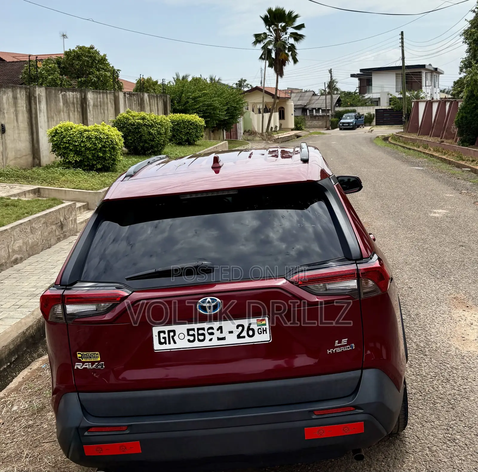 Toyota RAV4 LE AWD 2019 Red