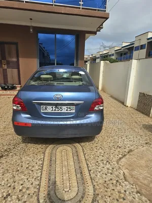 Toyota Belta 2012 Blue