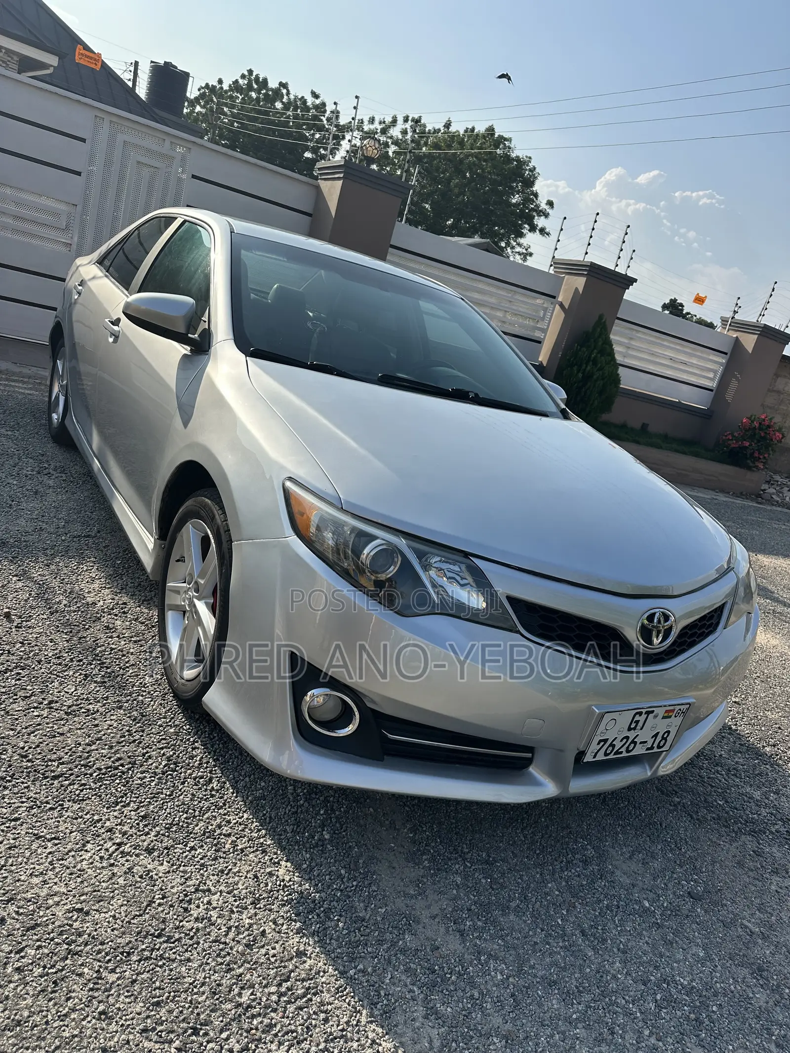 Toyota Camry SE 4dr Sedan (2.5L 4cyl 6A) 2014 Silver