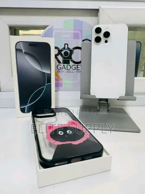 New Apple iPhone 16 Pro Max 256 GB Silver
