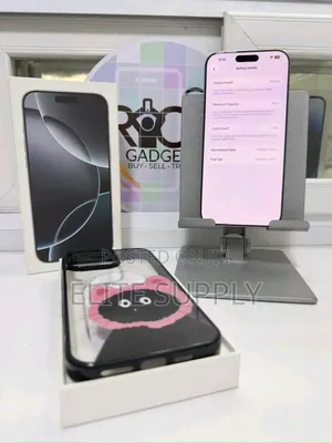 New Apple iPhone 16 Pro Max 256 GB Silver