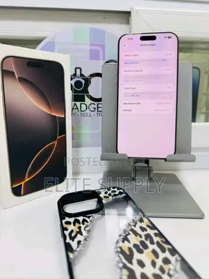 New Apple iPhone 16 Pro Max 256 GB Gold