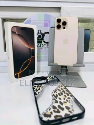New Apple iPhone 16 Pro Max 256 GB Gold