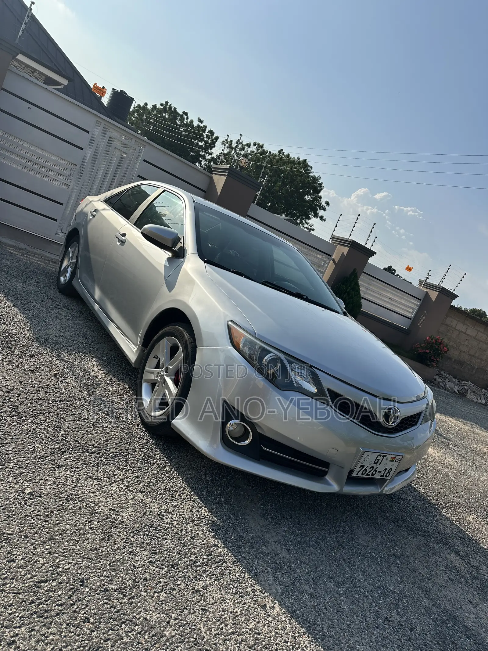 Toyota Camry SE 4dr Sedan (2.5L 4cyl 6A) 2014 Silver