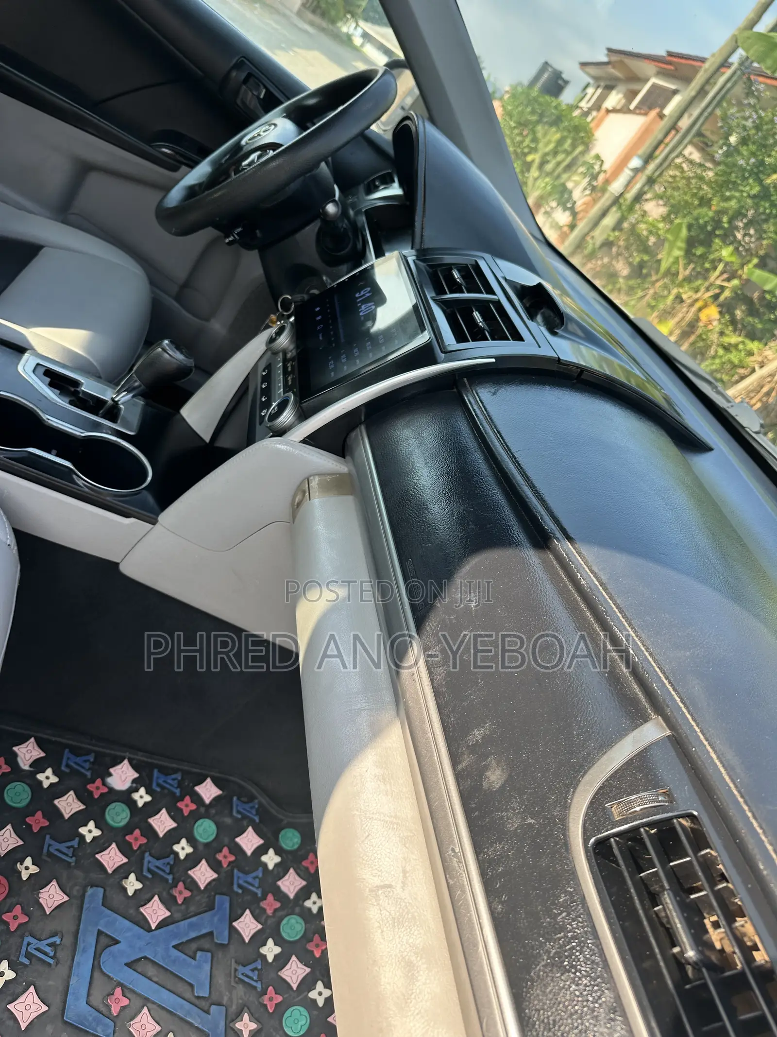 Toyota Camry SE 4dr Sedan (2.5L 4cyl 6A) 2014 Silver
