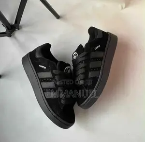 Larry’s Wholesale Sneakers