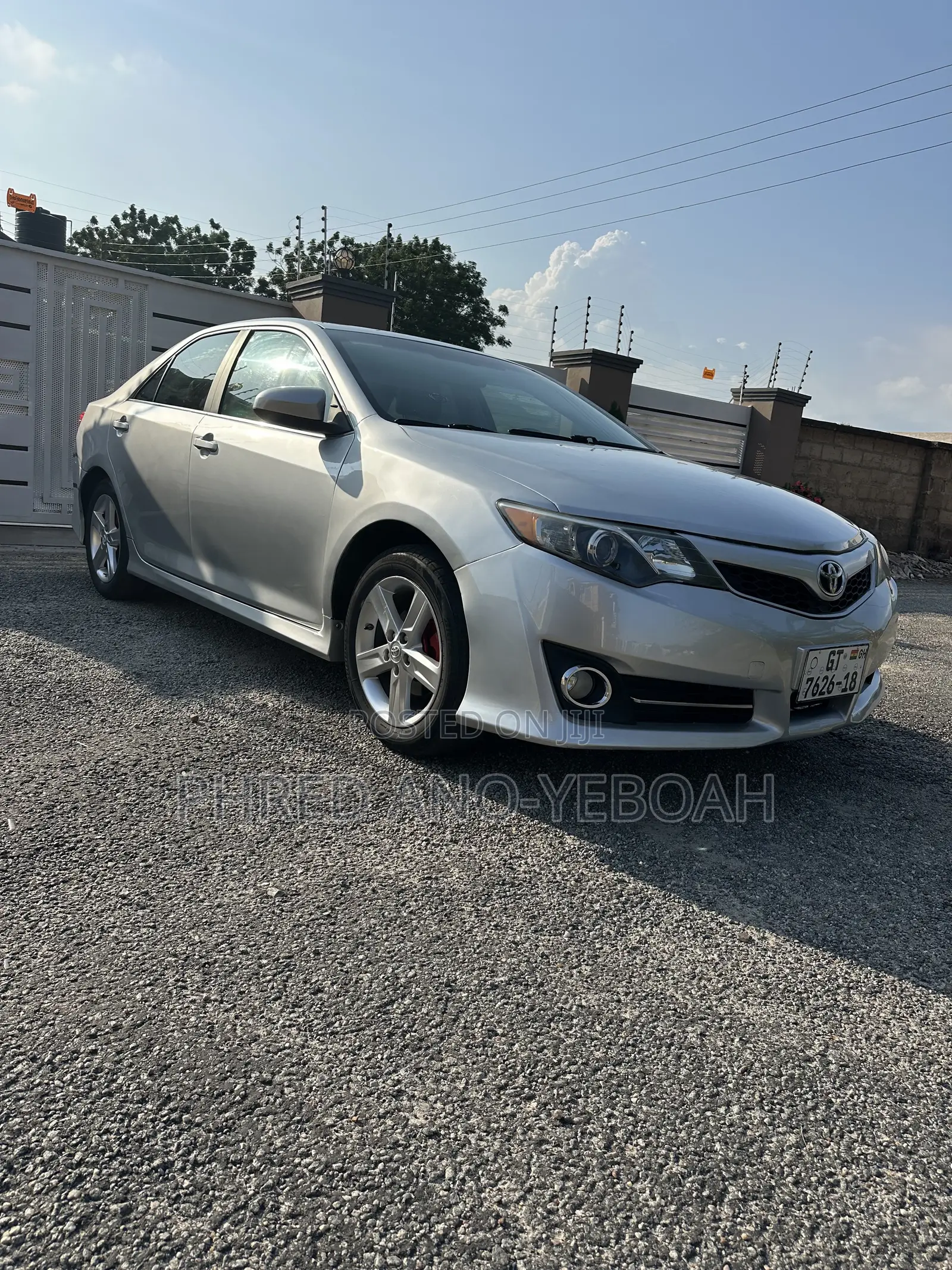 Toyota Camry SE 4dr Sedan (2.5L 4cyl 6A) 2014 Silver