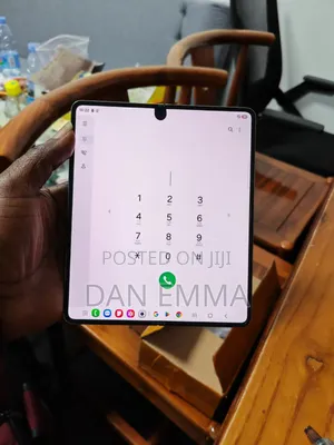 New Samsung Galaxy Z Fold 5 256 GB Rose Gold