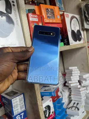 Samsung Galaxy S10 Plus 128 GB Blue