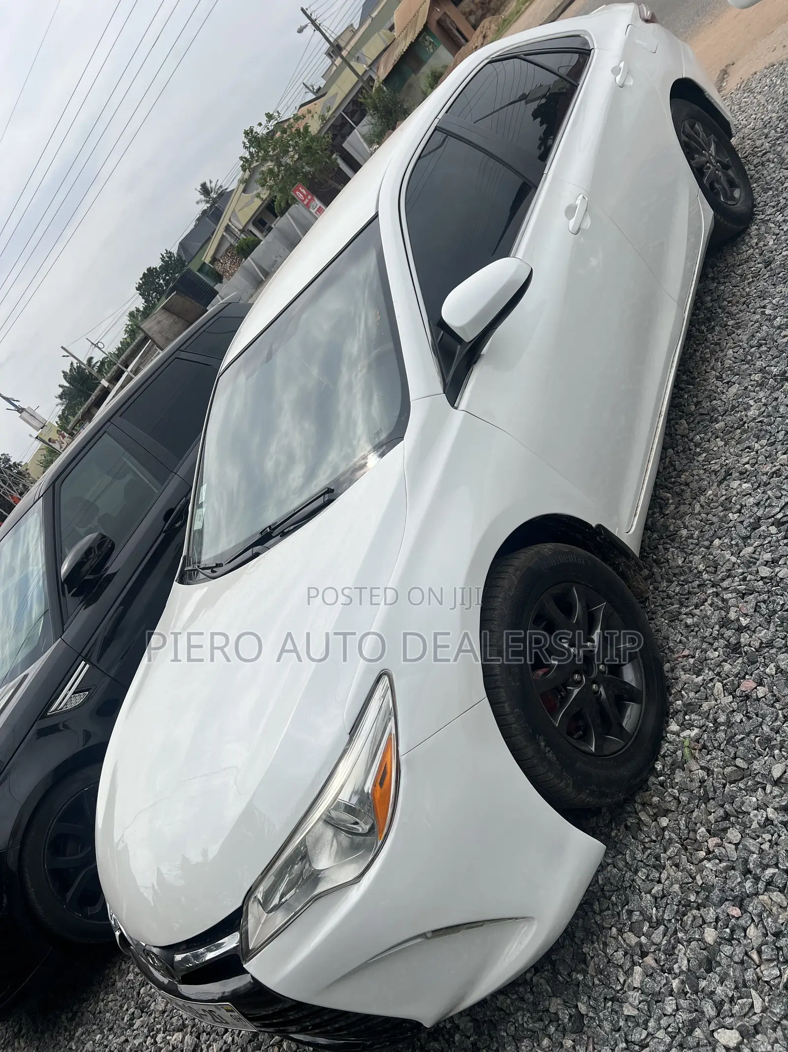 Toyota Camry 2017 White