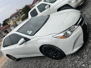 Toyota Camry 2017 White