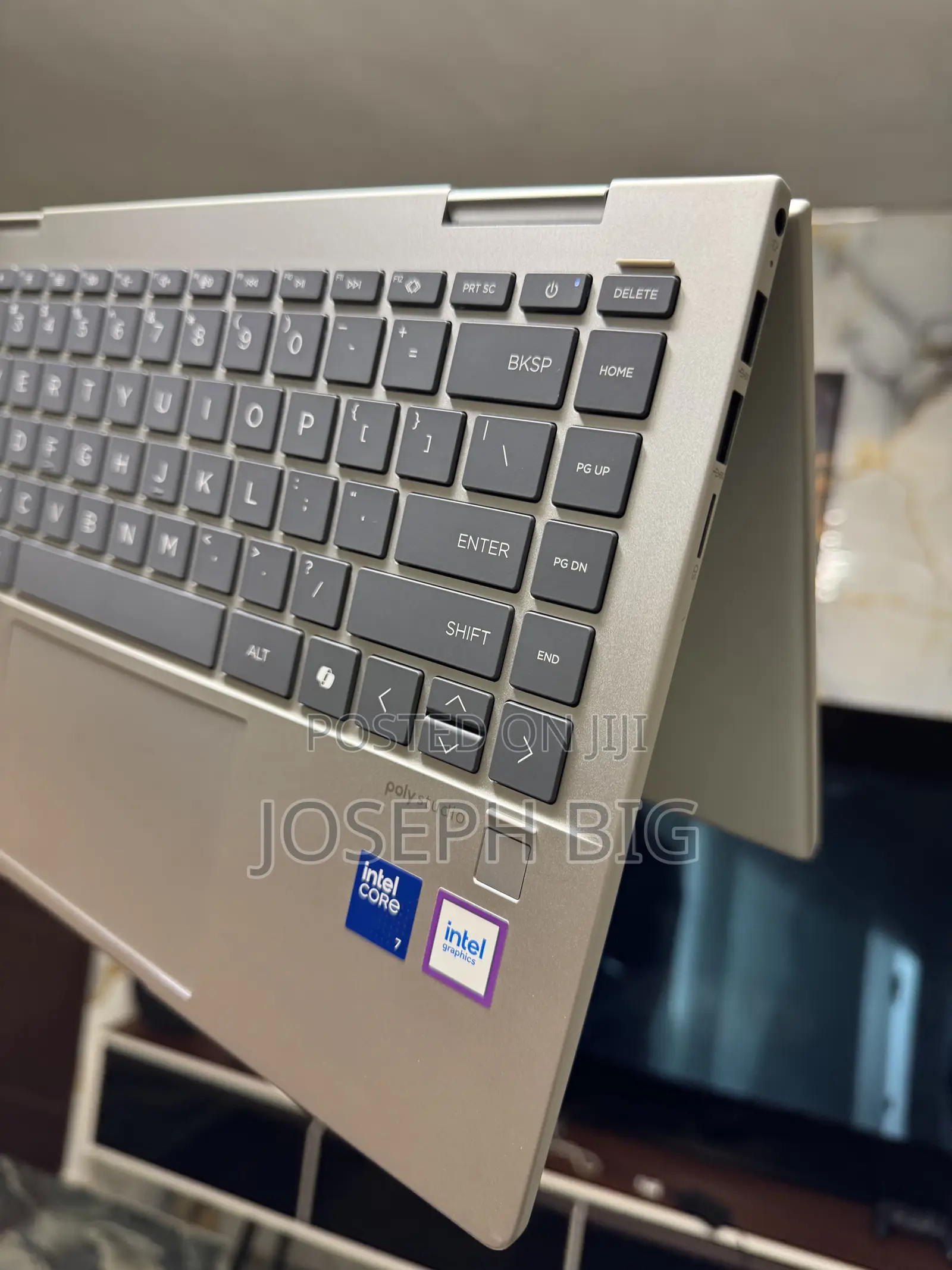 Laptop HP Envy 14 16GB Intel Core Ultra 7 SSD 512GB