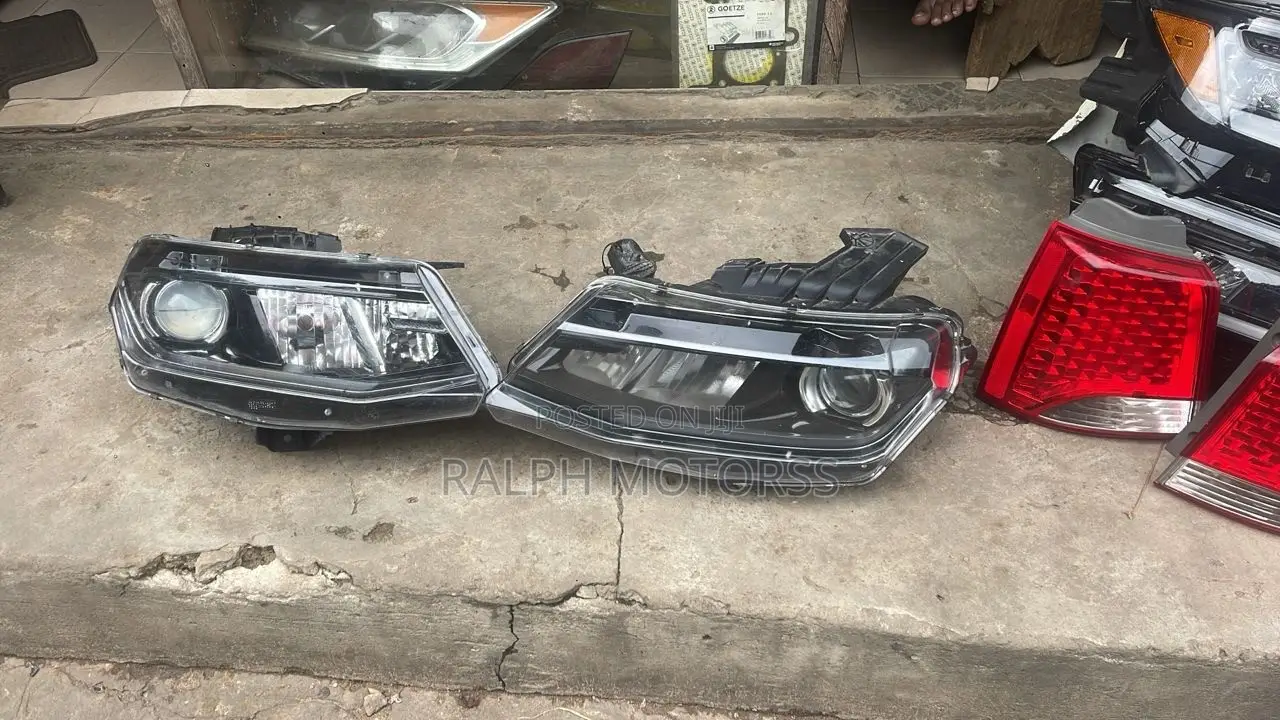 Chevrolet Camaro 2016-2018 Headlight Halogen