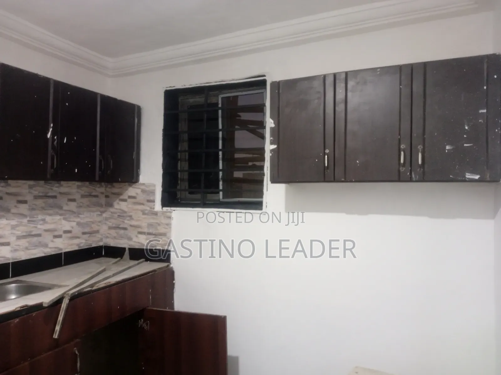 1bdrm Apartment in Ashongman Estate, Police Station for rent