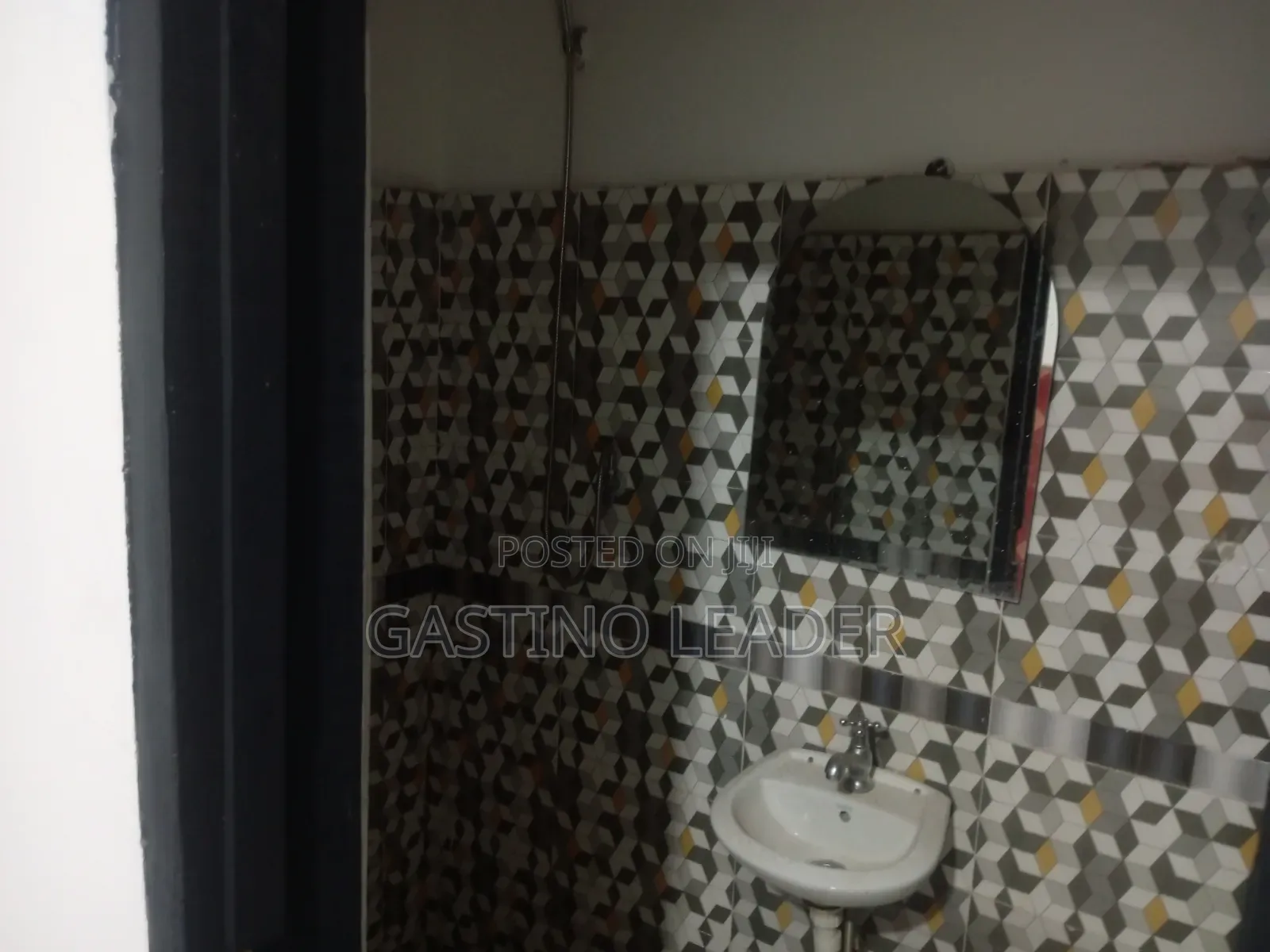 1bdrm Apartment in Ashongman Estate, Police Station for rent