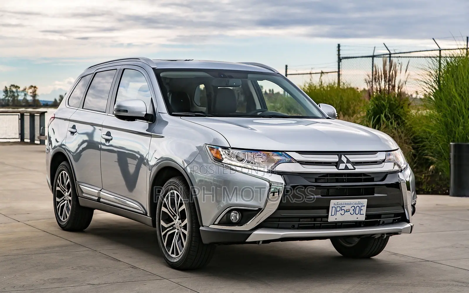 Mitsubishi Outlander 2016-2018 Headlight Pair