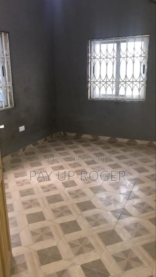 2bdrm Apartment in Pay Up Roger Homes, Olebu for rent