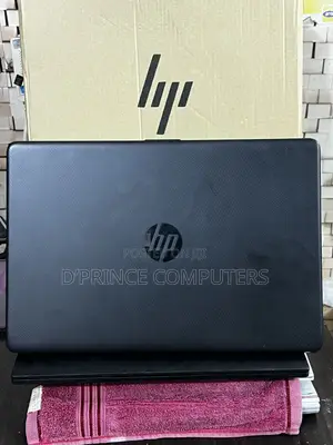 Laptop HP 15-dw1197nia 12GB Intel Core i7 HDD+SSD 1T