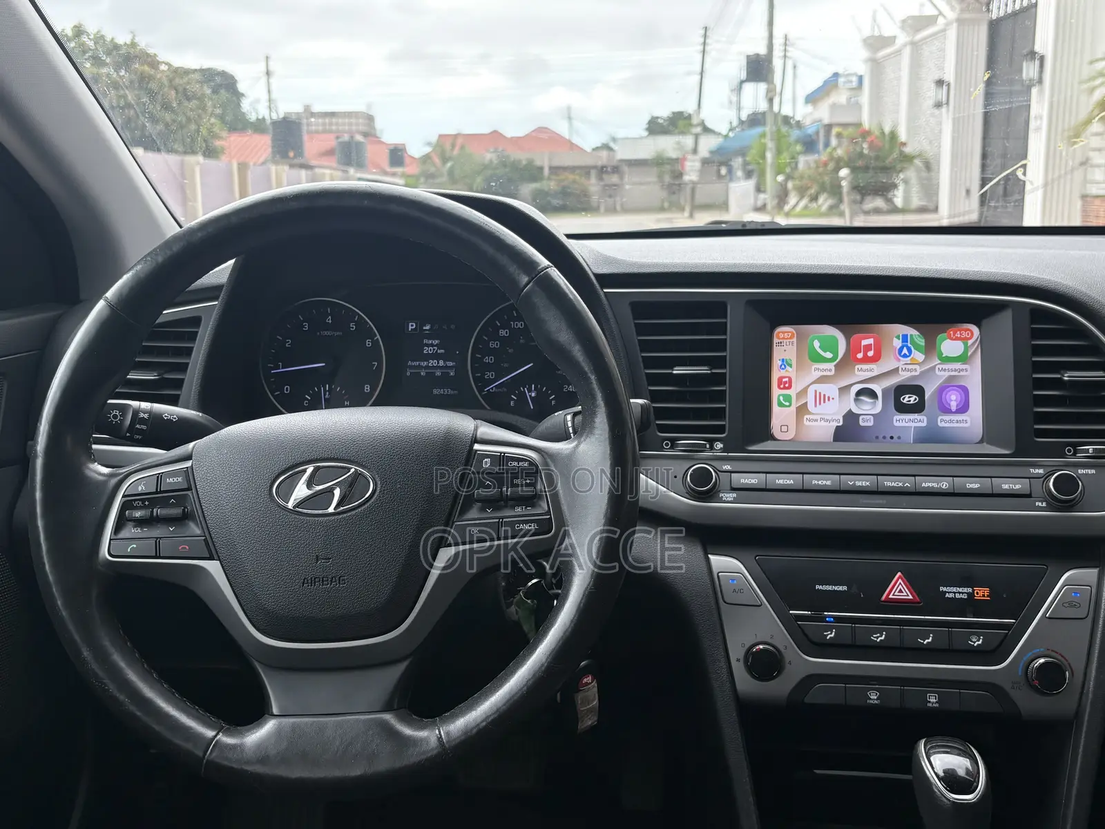 Hyundai Elantra 2017 White