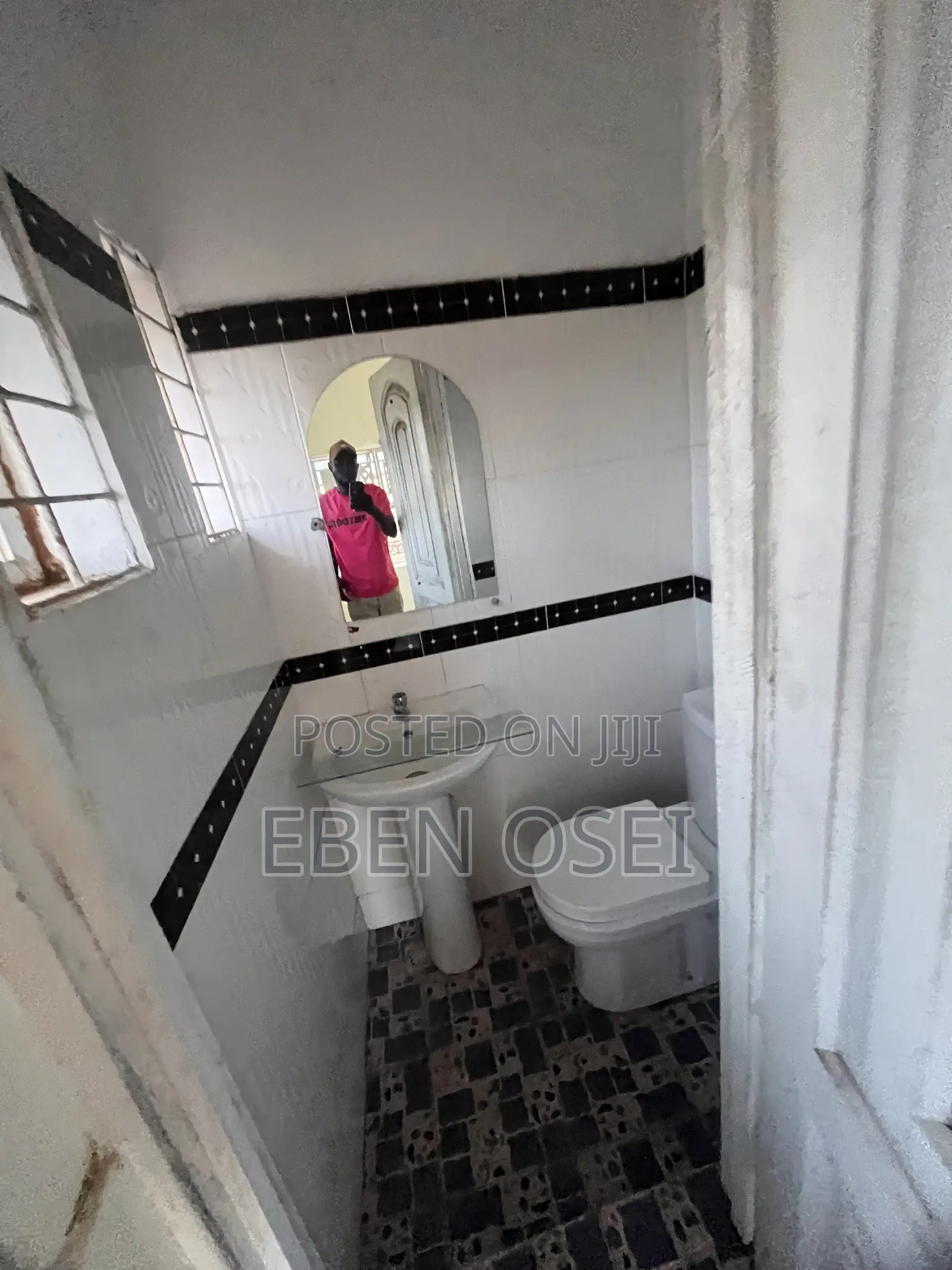 2bdrm Apartment in Dansoman for rent