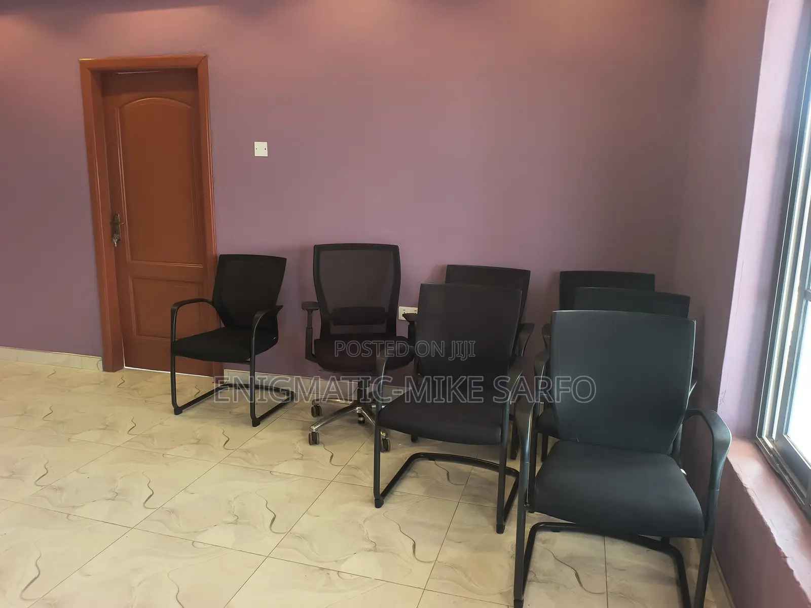 Office Furniture and Desk