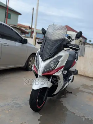 Kymco 2020 White