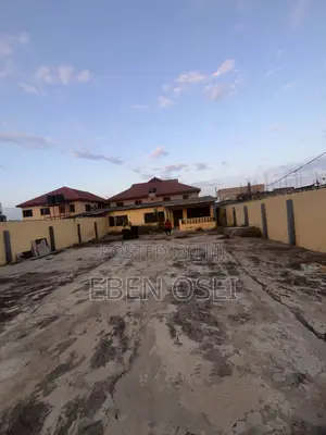4bdrm House in Dansoman for rent