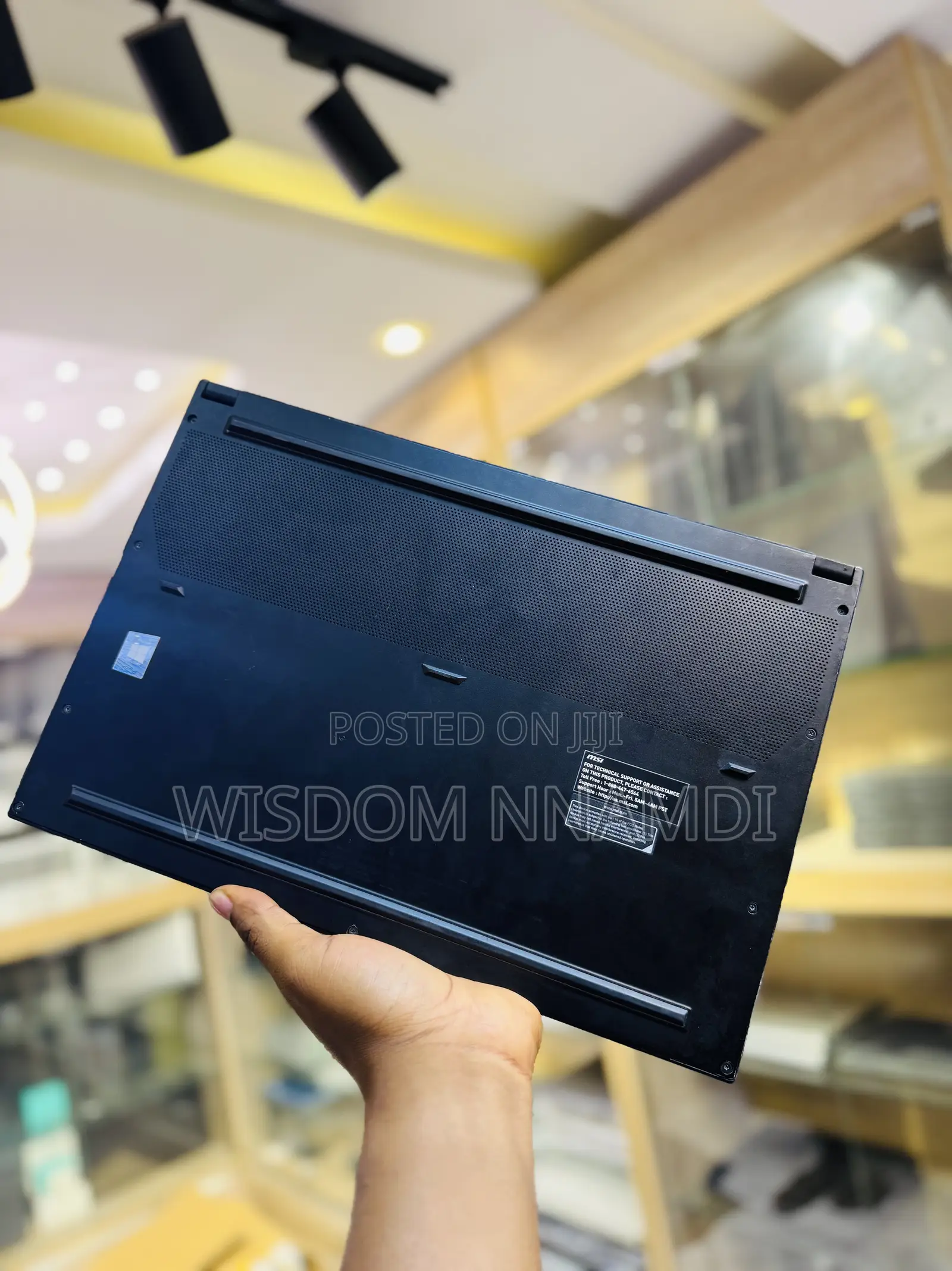 Laptop MSI GS66 Stealth 11UH 16GB Intel Core i7 SSD 512GB