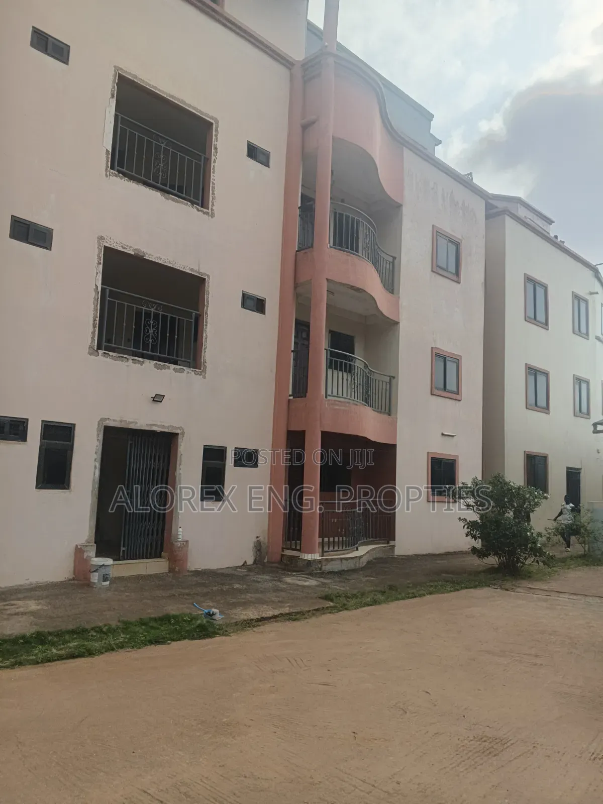 1bdrm Apartment in Foster Home, Frafraha for rent
