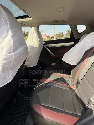 Geely Boyue 2021 Silver