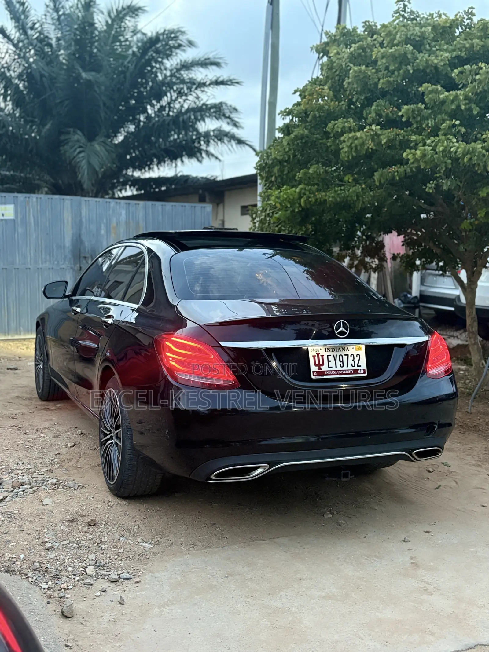 Mercedes-Benz C300 Luxury 4Matic Sedan AWD (2.0L 4cyl 7A) 2016 Black