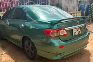 Toyota Corolla 2013 Gray