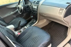 Toyota Corolla 2013 Silver