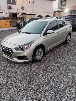 Hyundai Accent 2018 Silver