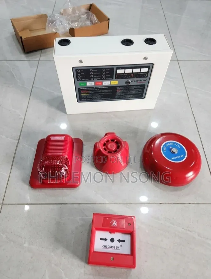 2 Zone Chloride UK Conventional Fire Ire Alarm Control Panel.