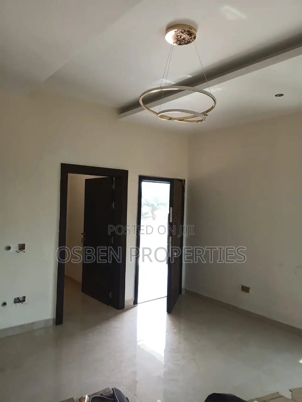 Furnished 5bdrm Mansion in Osben Properties, Cantonments for sale