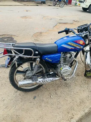 New Royal RY125 2026 Blue