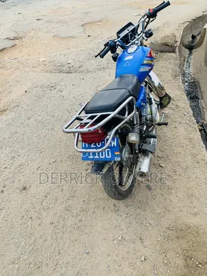 New Royal RY125 2026 Blue