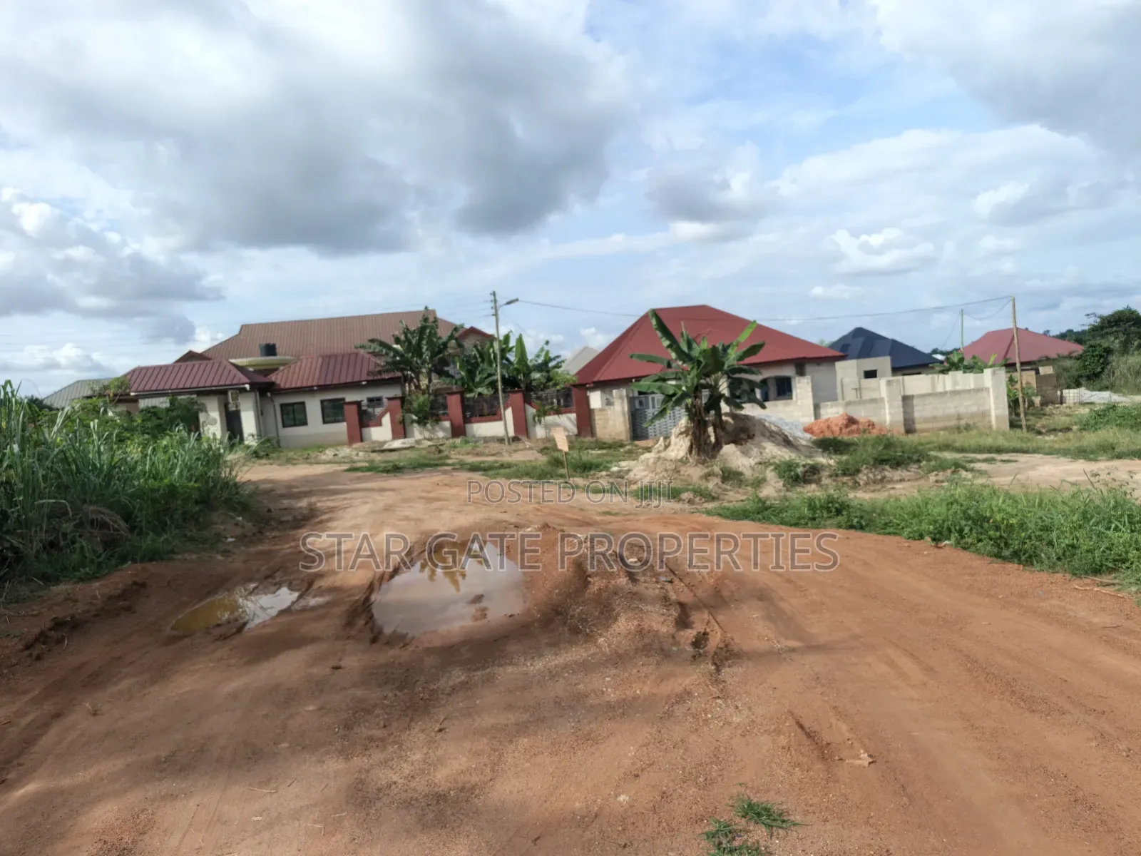 6 Plots of Land for Sale at Sewua ( Near Regional Hospital)