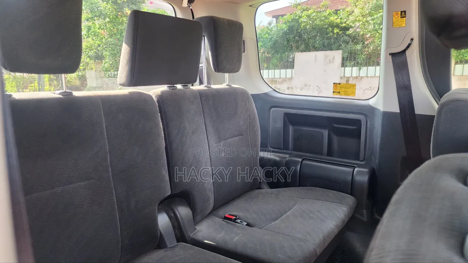 Toyota Voxy 2011 White