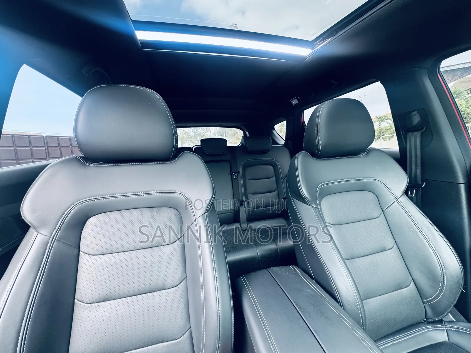Jetour X70 1.5 7-Seater FWD 2020 Red