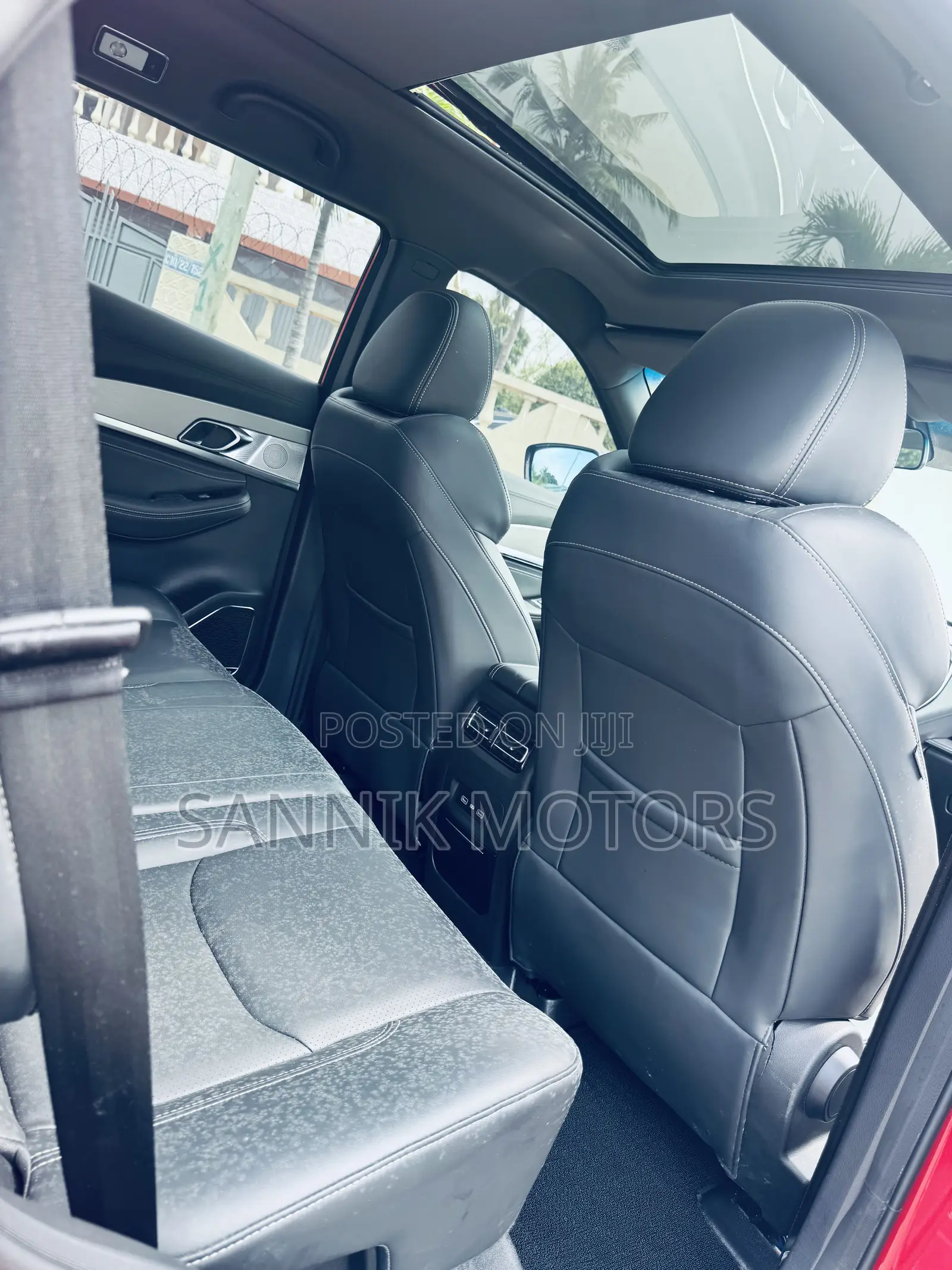Jetour X70 1.5 7-Seater FWD 2020 Red