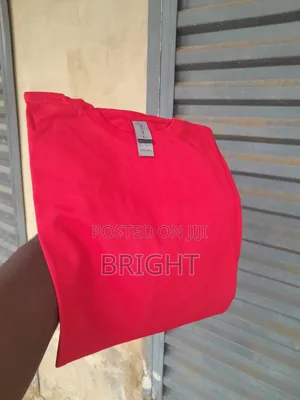 Plain Red T-Shirt. 600-1000gms Cotton