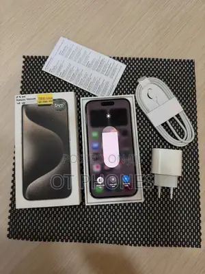 Apple iPhone 15 Pro Max 256 GB Silver